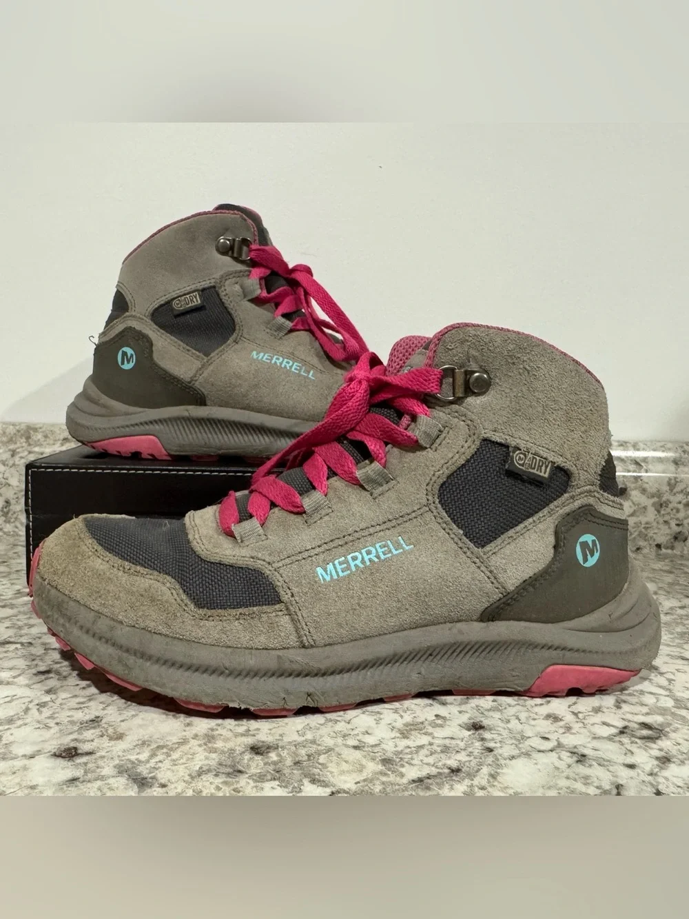 Merrell Ontario Mid Waterproof hiking boots grey and pink Size Youth 4.5M